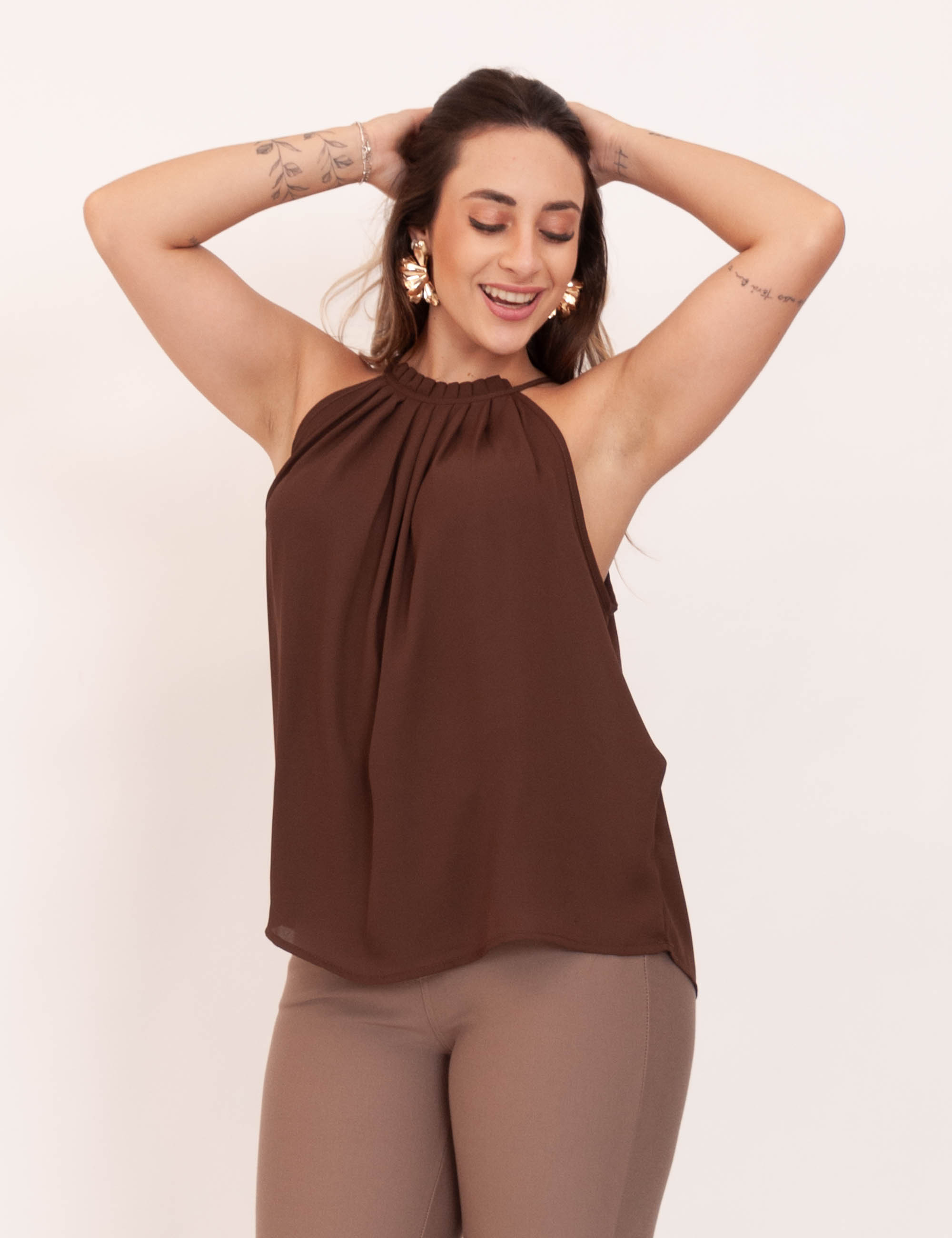 Blusa Cava Americana Marrom