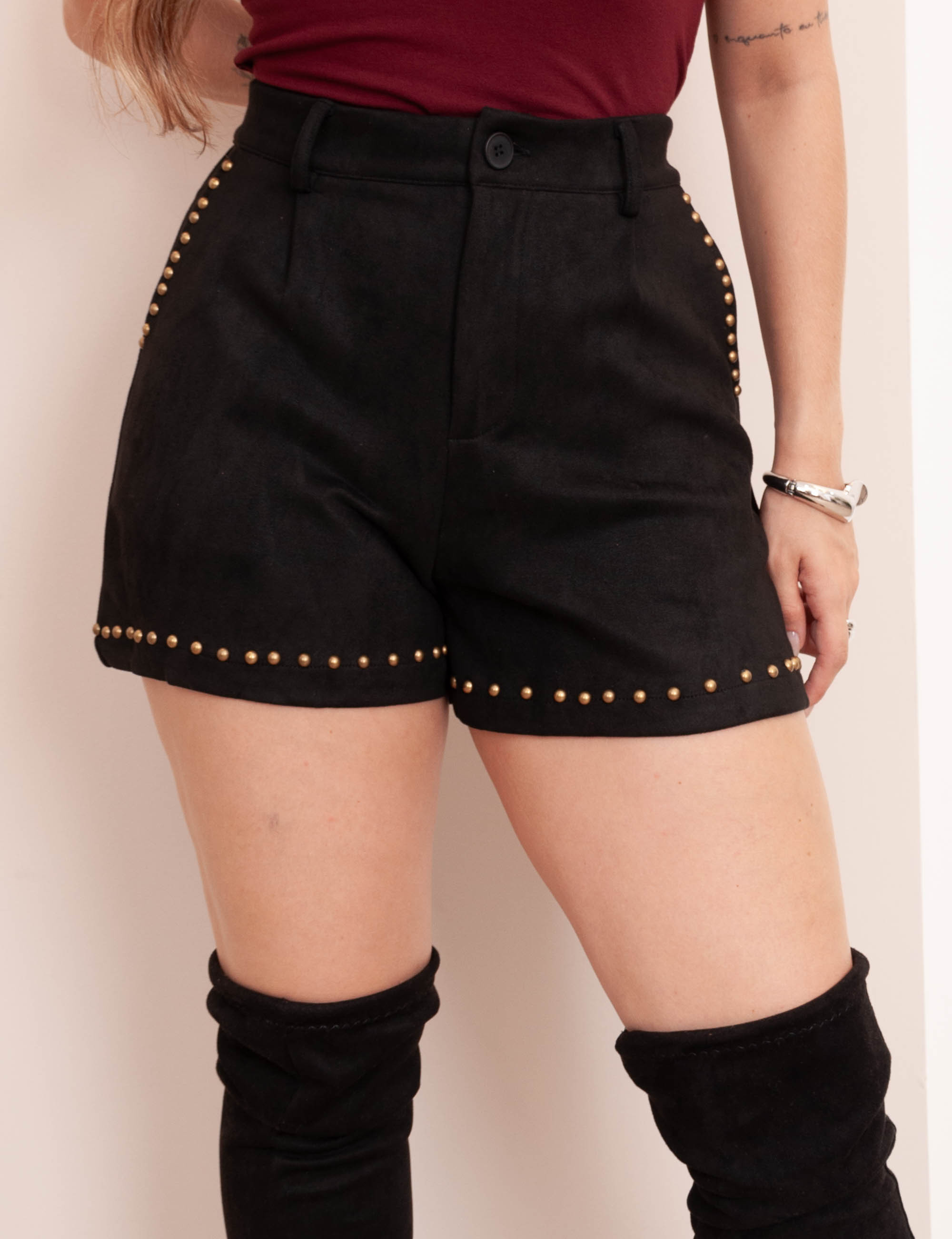 Short Suede Preto