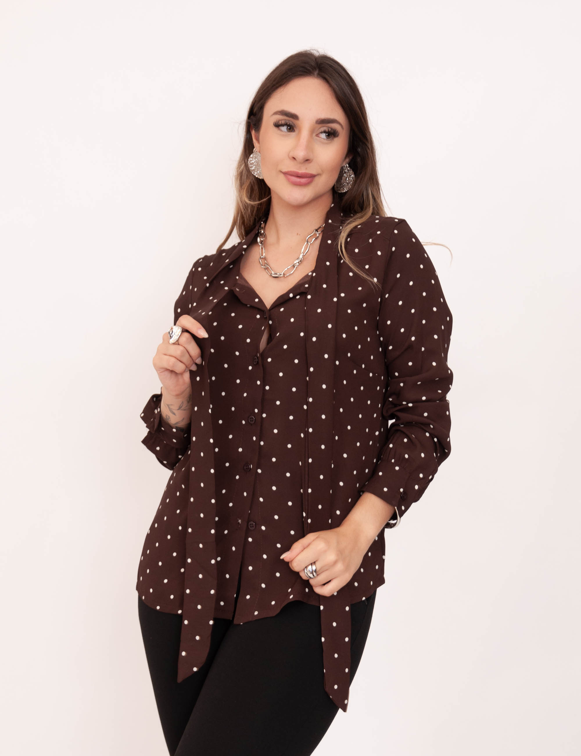 Camisa Crepe Poá Marrom