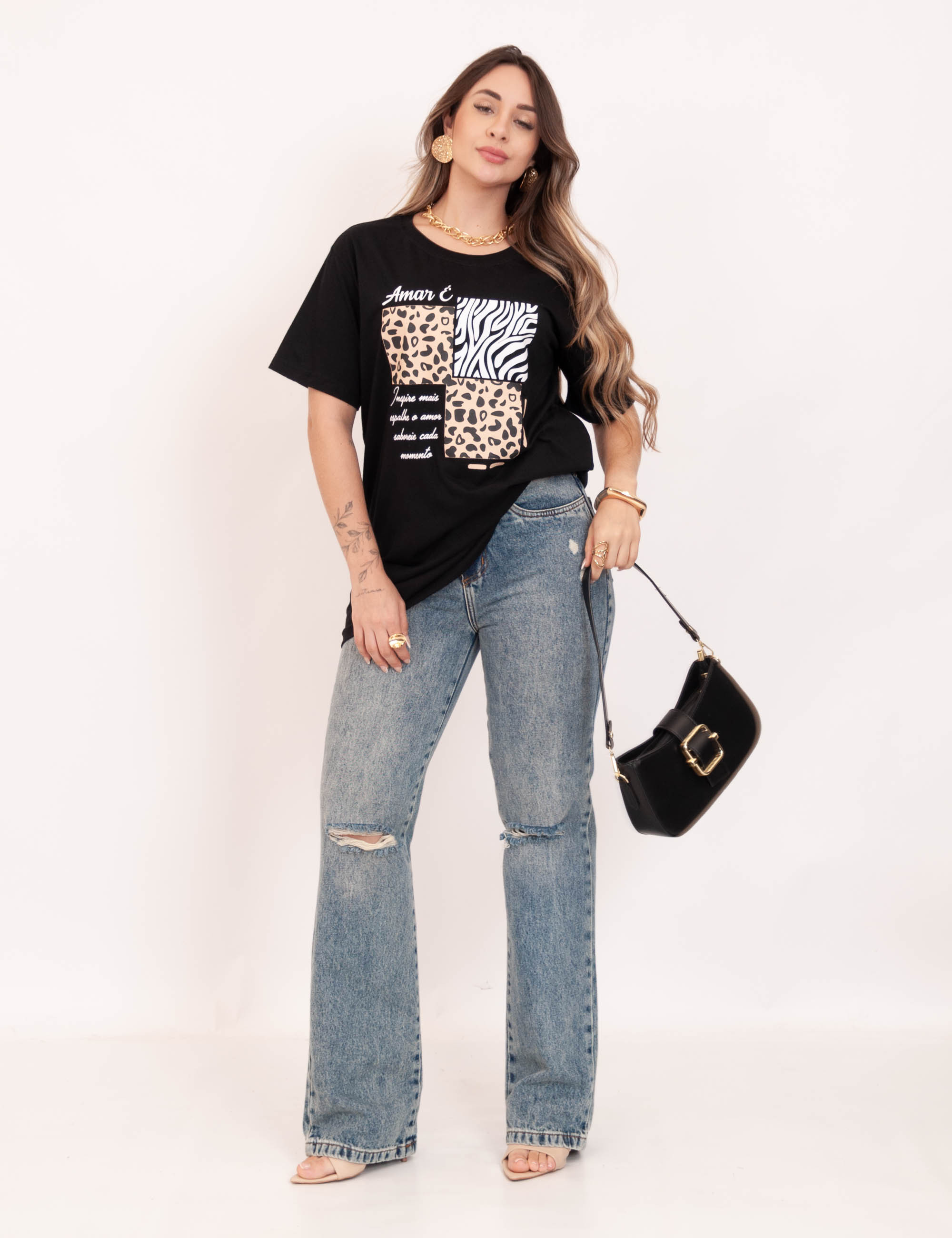 T-shirt Alongada Estampada Preto